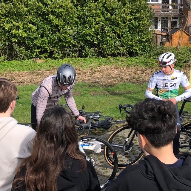 Missie 1 voor 100 is goed op stoom